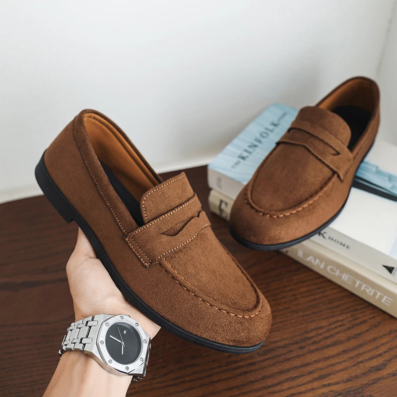 Summer Men's Suede Leather Flat Designer Loafers Comfy Outdoor Walking Shoes British Style All-match Non-slip Driving Boat Shoes