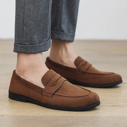 Summer Men's Suede Leather Flat Designer Loafers Comfy Outdoor Walking Shoes British Style All-match Non-slip Driving Boat Shoes