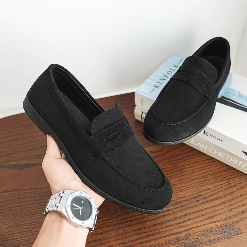 Summer Men's Suede Leather Flat Designer Loafers Comfy Outdoor Walking Shoes British Style All-match Non-slip Driving Boat Shoes